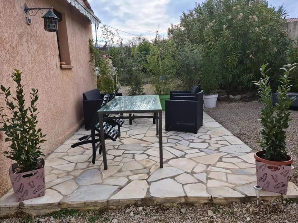 Studio Climatise Dans Villa Calme A 15Km De Cannes Peymeinade ภายนอก รูปภาพ